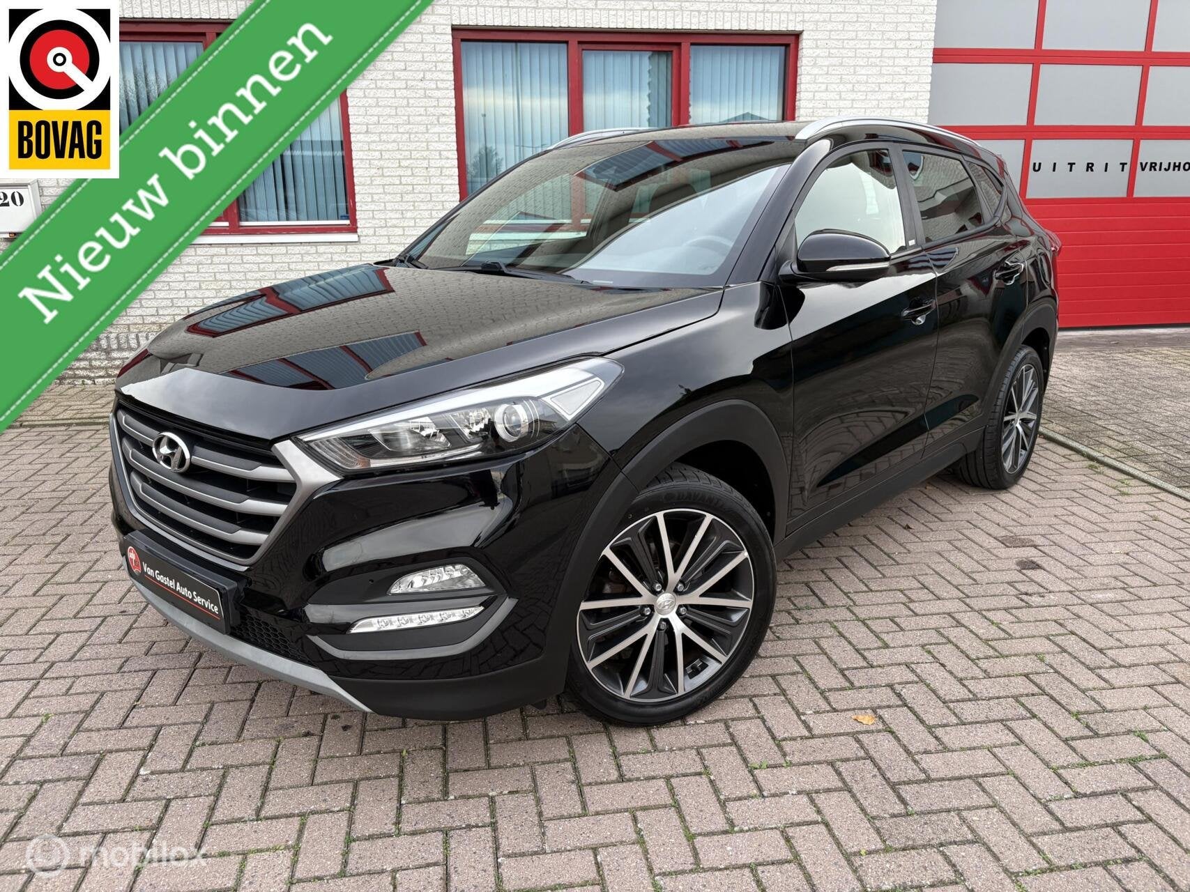 Hyundai Tucson 1.6 T-GDi Comfort 4WD NAVI/CAMERA/CRUISE, Auto's, Stof, Gebruikt, 4 cilinders, Zwart
