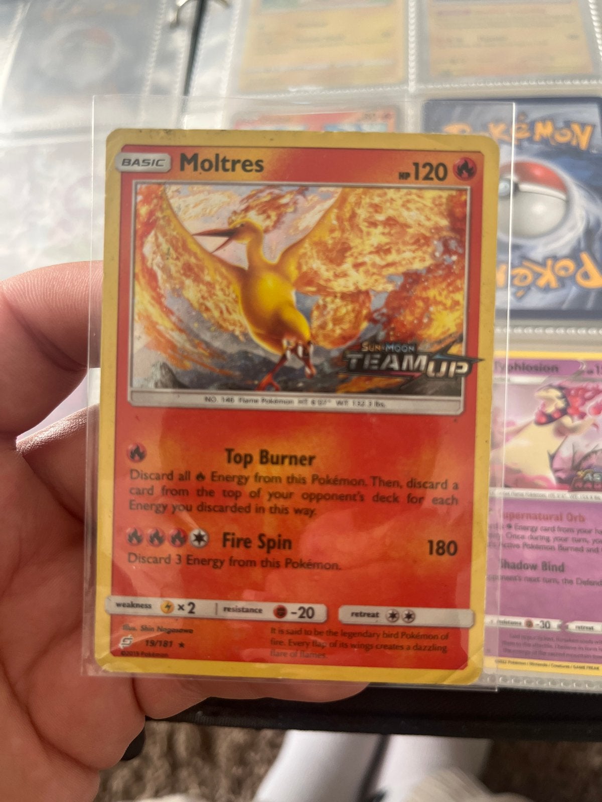 Moltres #19 - Sun & Moon Team Up (poor condition), Ophalen of Verzenden, Gebruikt, Losse kaart
