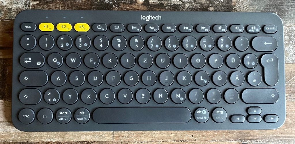 Logitech Bluetooth toetsenbord (Duits), Logitech, Ophalen of Verzenden, Draadloos, Overige indelingen