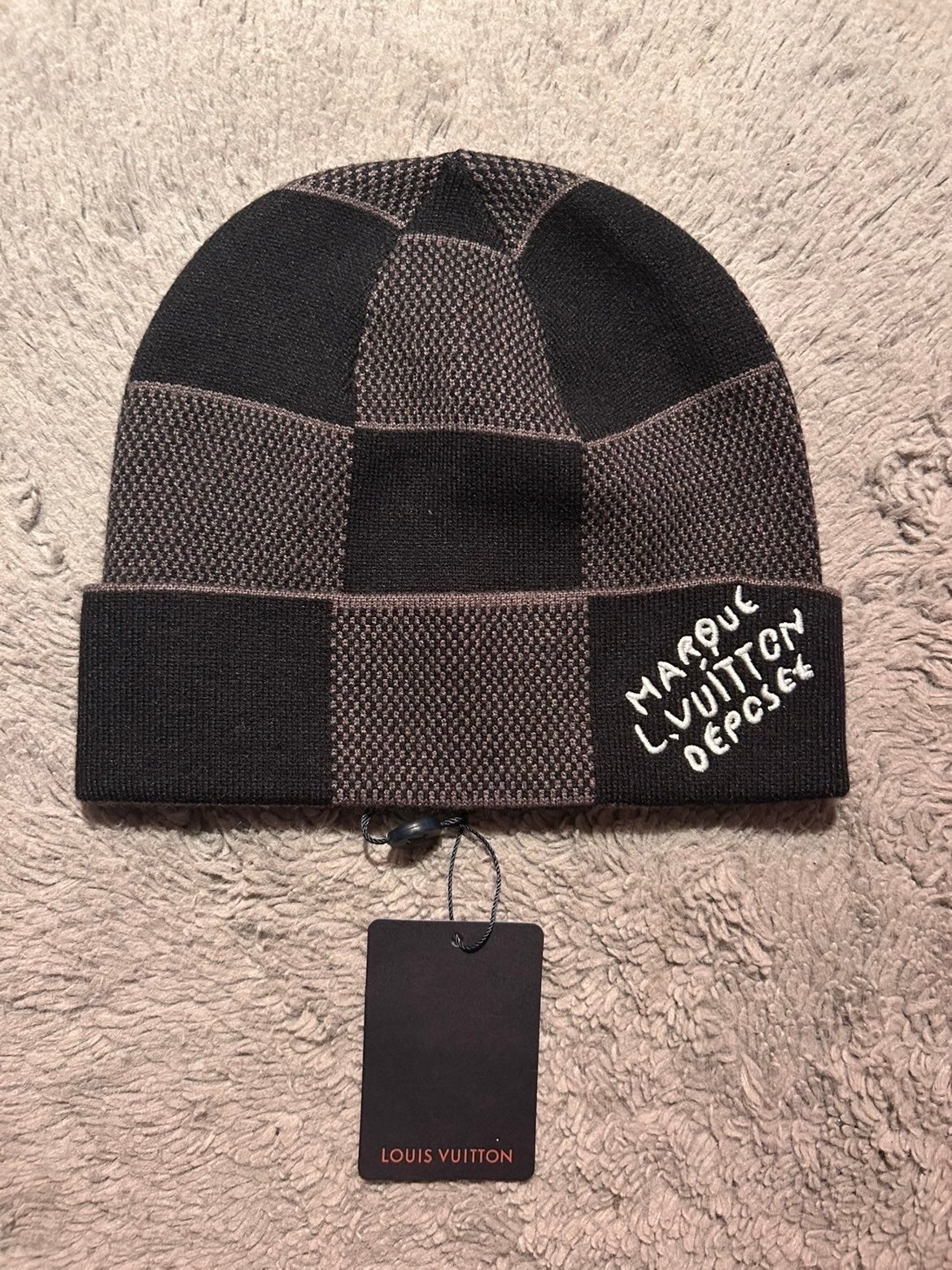 Nieuwe Louis Vuitton muts met prijskaartje, Kleding | Heren, Ophalen of Verzenden, Nieuw, Muts