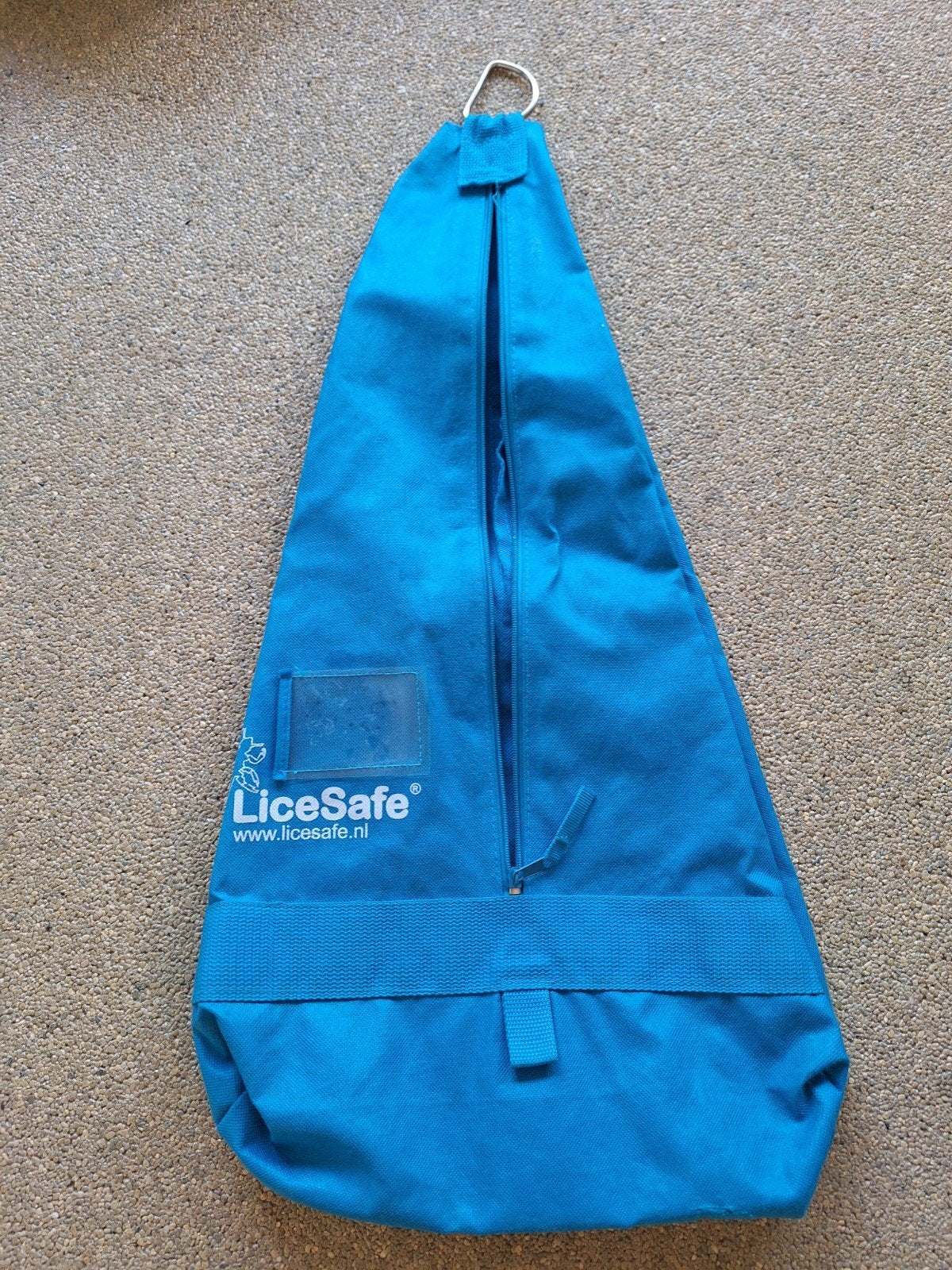 luizencape, licesafe basisschool, Ophalen