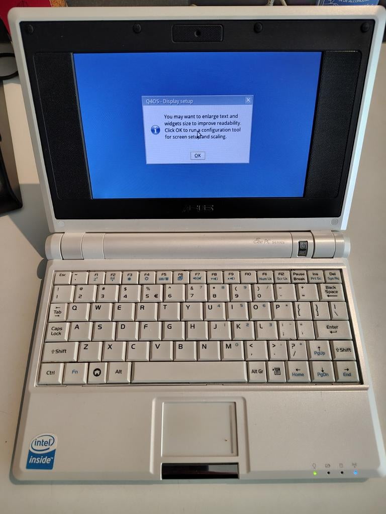 Asus Eee PC 701 4G, Computers en Software, Windows Laptops, Gebruikt, Qwerty, ASUS, 10 inch of minder