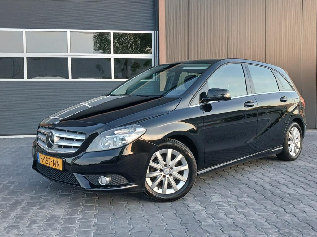 Mercedes-Benz B-Klasse 180 Clima Navigatie, Voorwielaandrijving, 1295 kg, 4 cilinders, 1595 cc