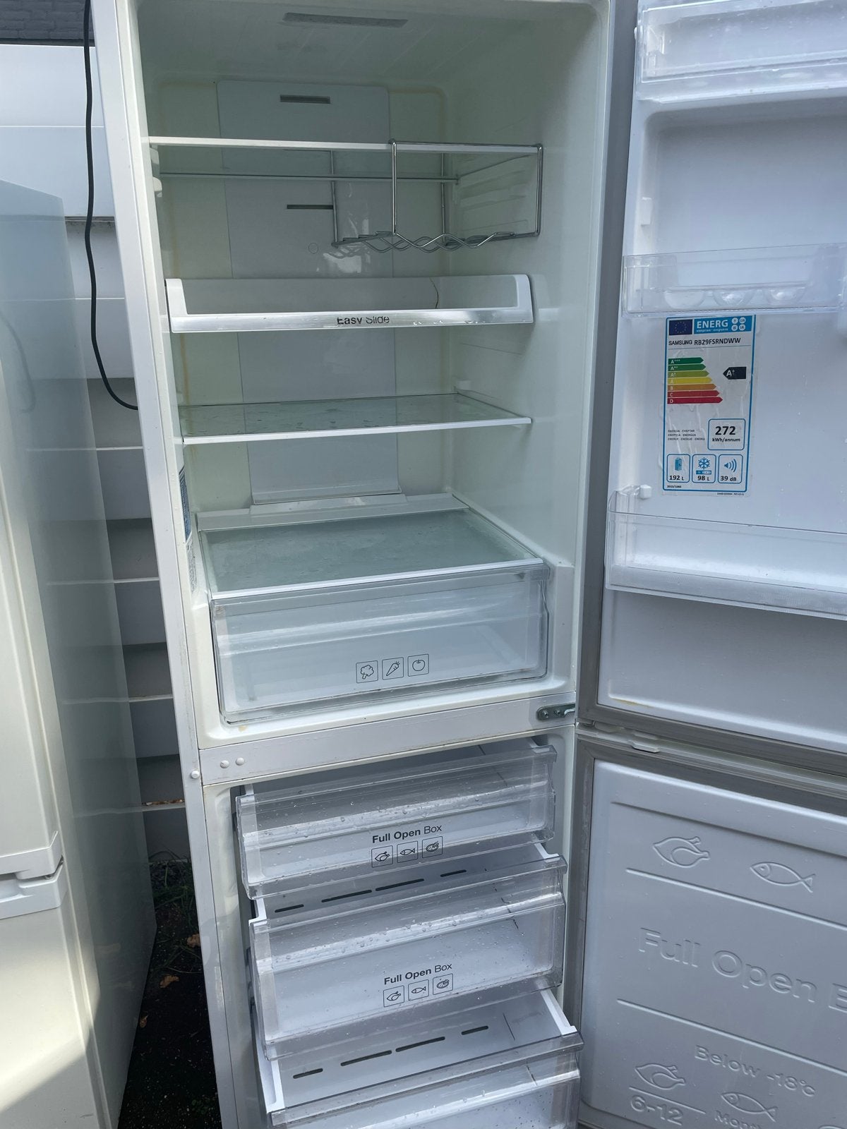 Foto 6 van Samsung RB29FSRNDWW Koel-vriescombinatie No-Frost
