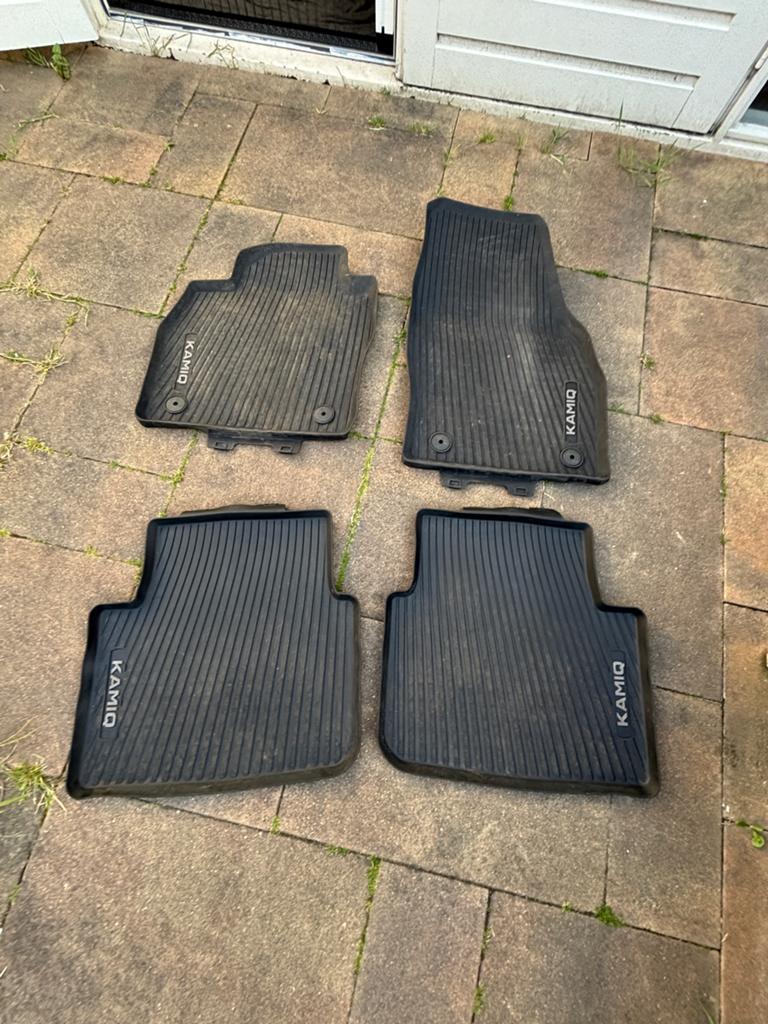 Originele Skoda Kamiq allweather mattenset, Ophalen, Zo goed als nieuw