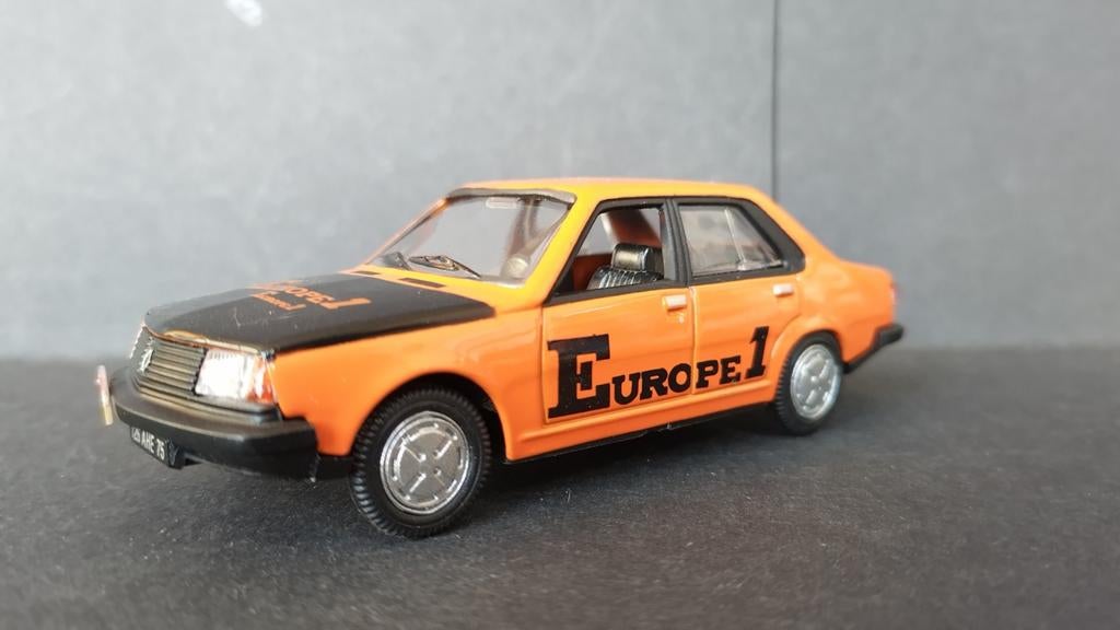 Renault 18 R18 Europe 1 Tour de France 1:43 Norev Pol, Hobby en Vrije tijd, Modelauto's | 1:43, Overige merken, Verzenden, Nieuw