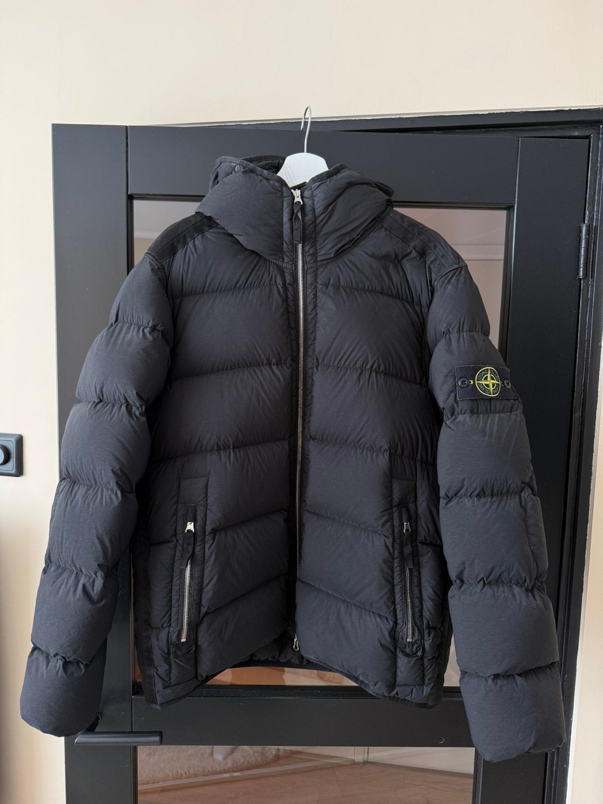 Stone Island winterjas, Ophalen of Verzenden, Zo goed als nieuw, Maat 48/50 (M), Zwart