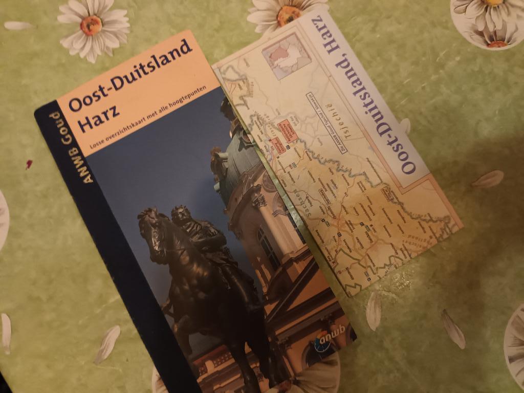 Oost Duitsland Harz ANWB Goud reisgids kaart Berlijn Dresden, Gjelt de Graaf, Europa, Ophalen of Verzenden, Zo goed als nieuw