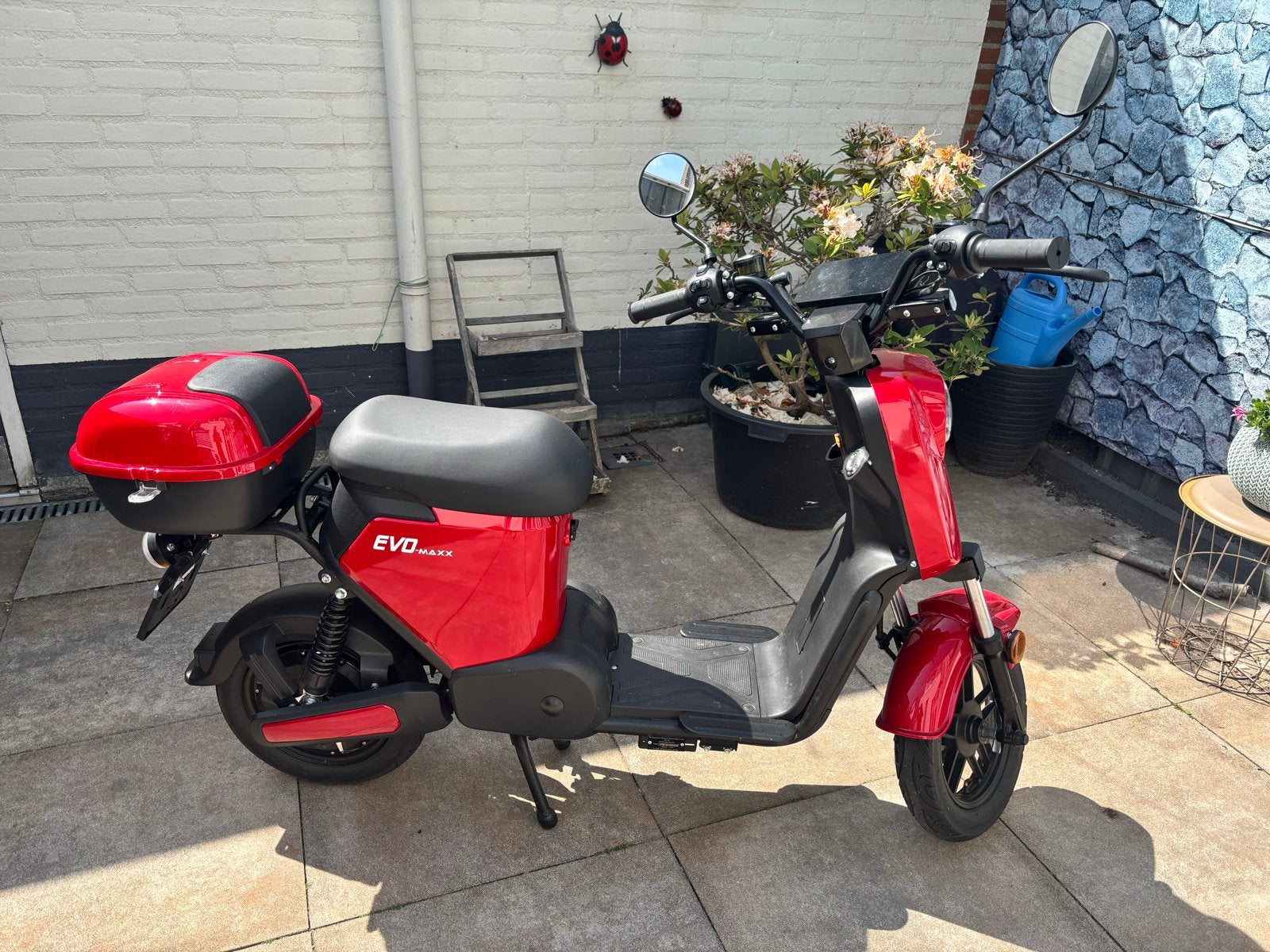 Rode EVO Maxx elektrische scooter met topkoffer(of zonder), Elektrisch, Zo goed als nieuw, Ophalen, Overige merken