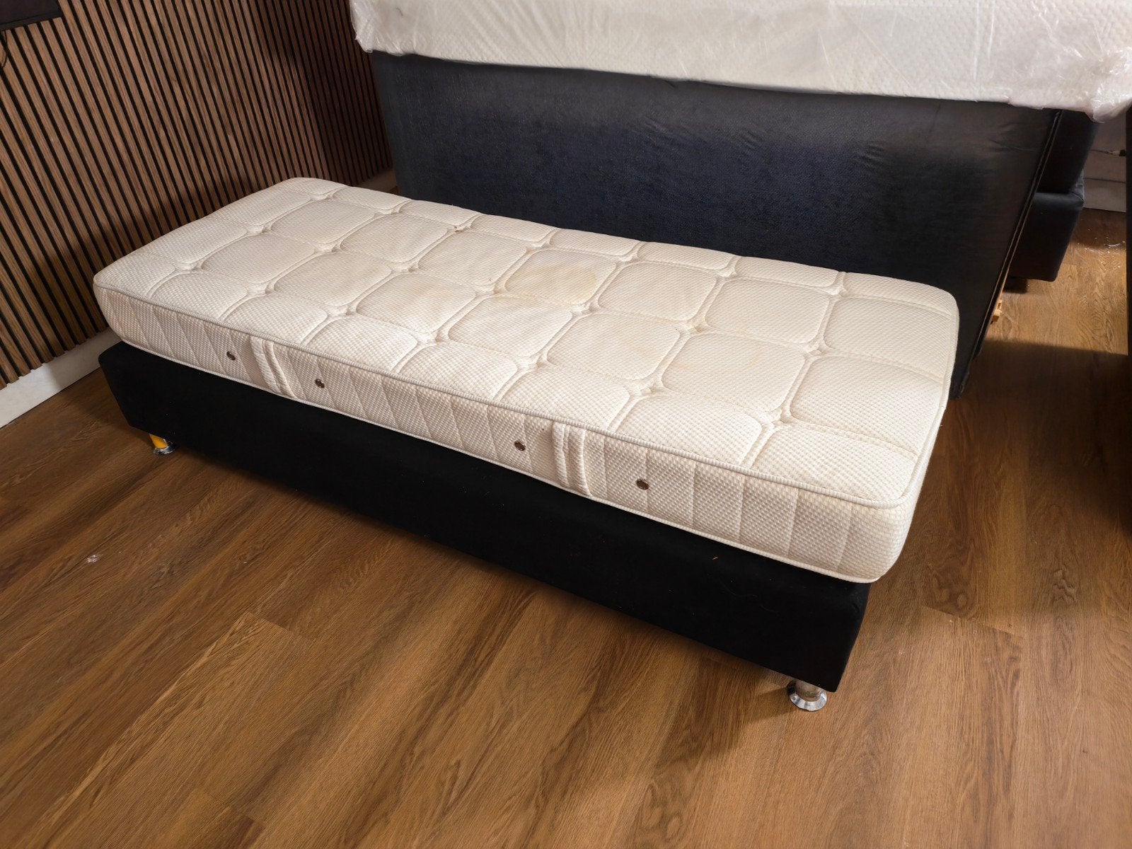 2x boxspring en matrassen hotels kwaliteit, Ophalen, Tweepersoons, 80 cm