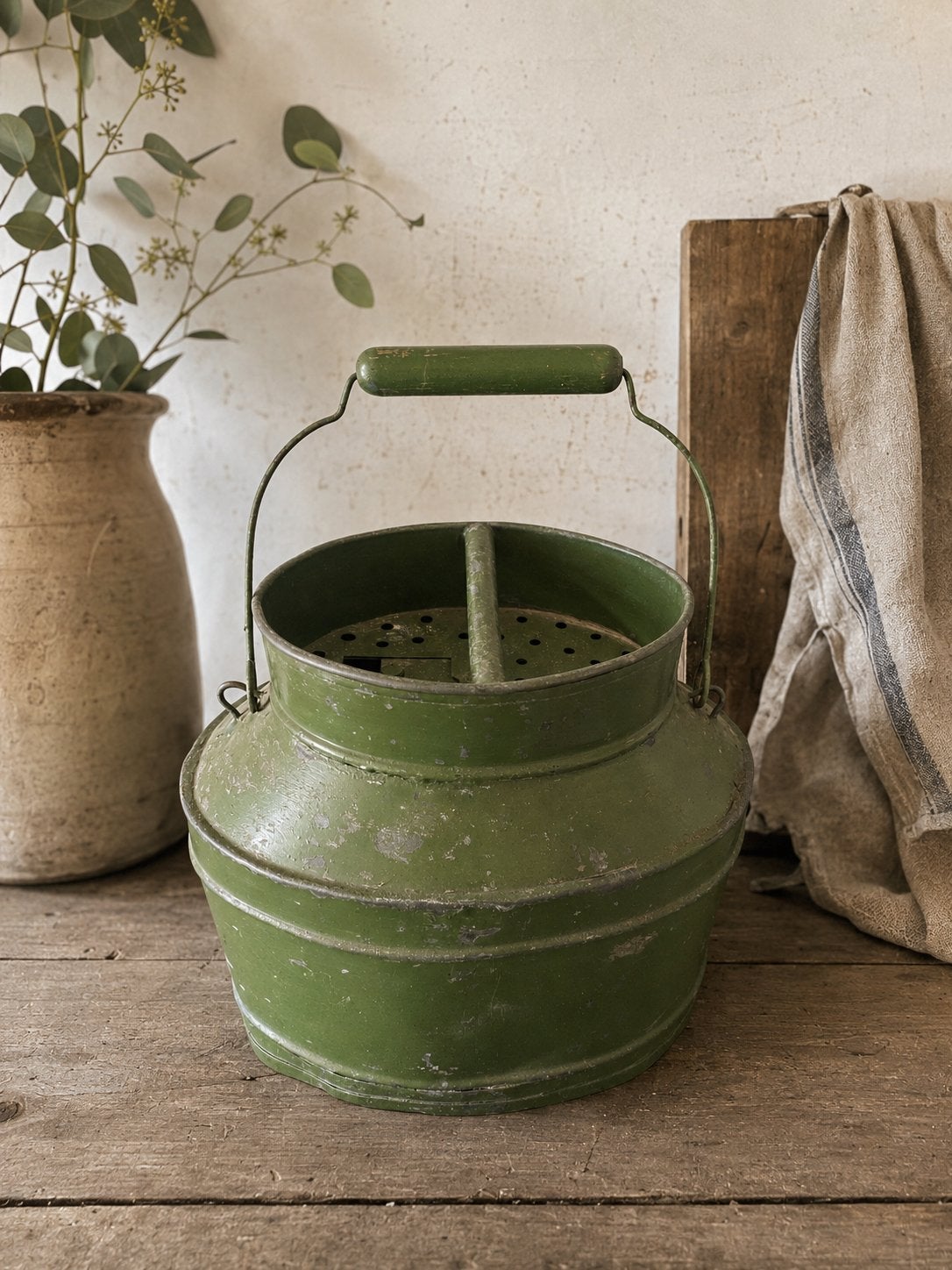 Mooie oude aasemmer uit Frankrijk, Ophalen of Verzenden
