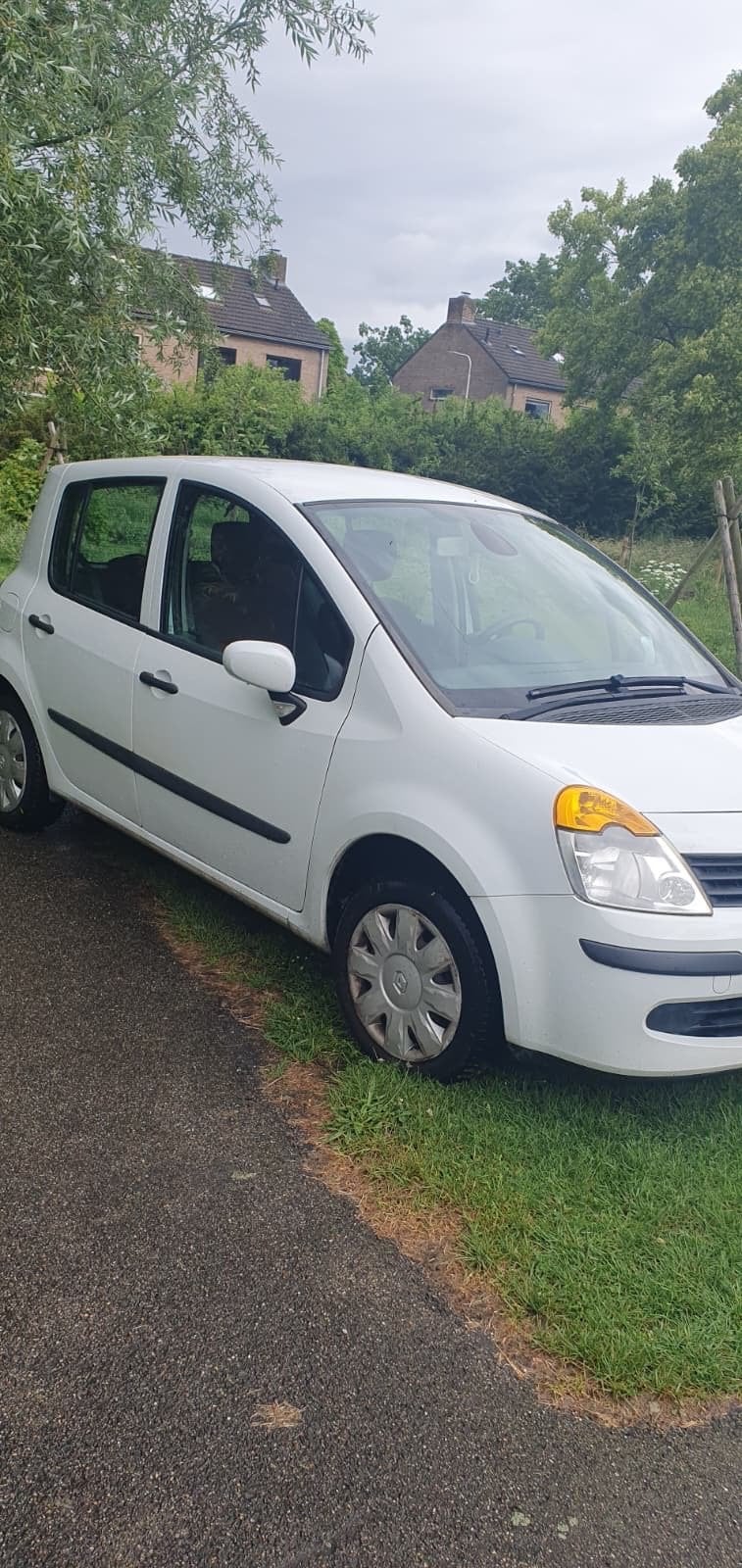 Renault Modus 1.2 16V 2006 Wit, Auto's, Renault, Voorwielaandrijving, 74 pk, 4 cilinders, 1055 kg