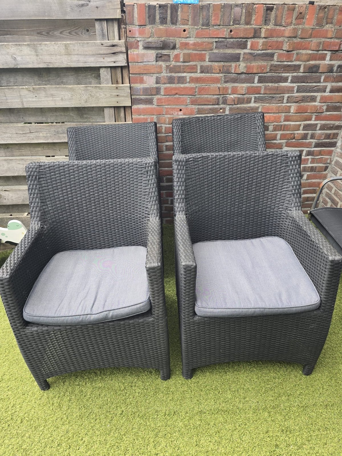 4x Wicker tuinstoelen met kussens - PR & Design, Tuin en Terras, Tuinsets en Loungesets, Ophalen of Verzenden, Gebruikt, Wicker