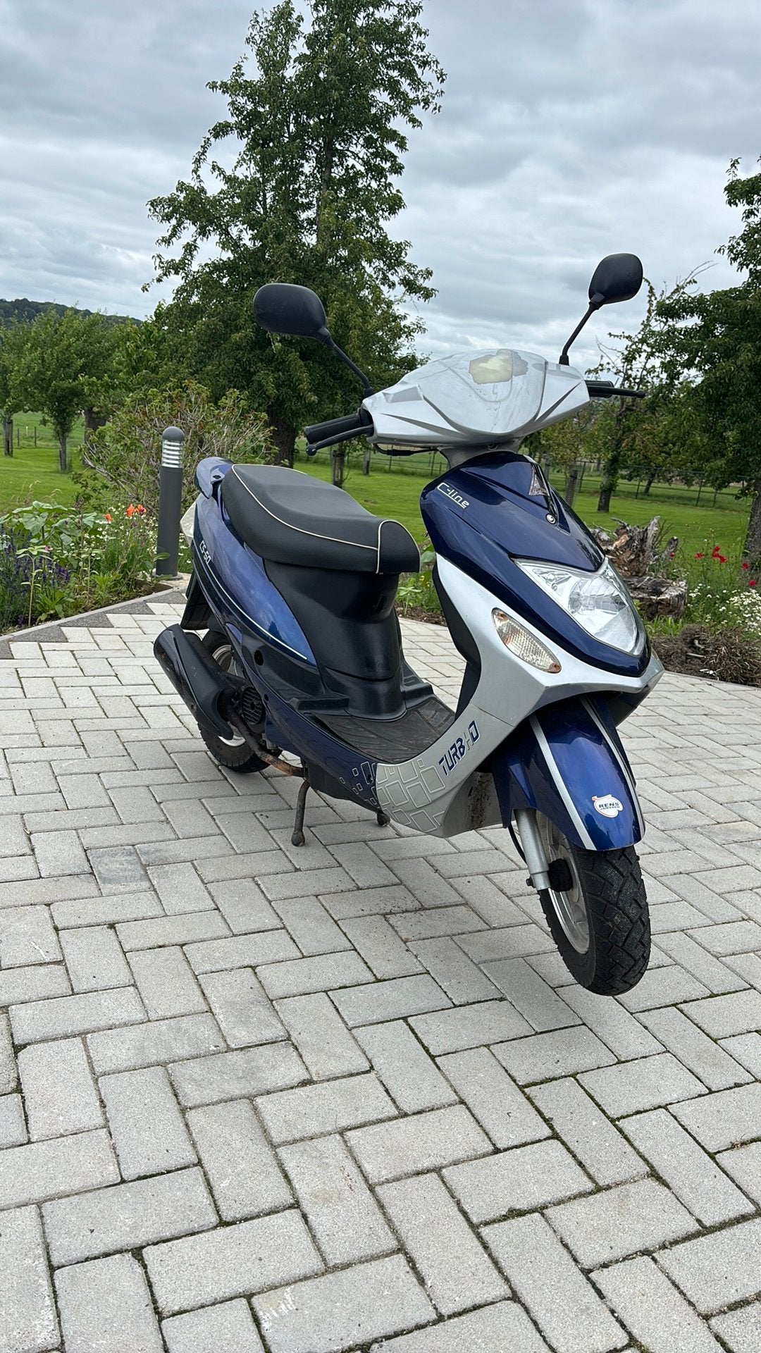 Scooter perfecte staat 1500km gelopen (teruil), Ophalen, Zo goed als nieuw, Benzine, Overige modellen