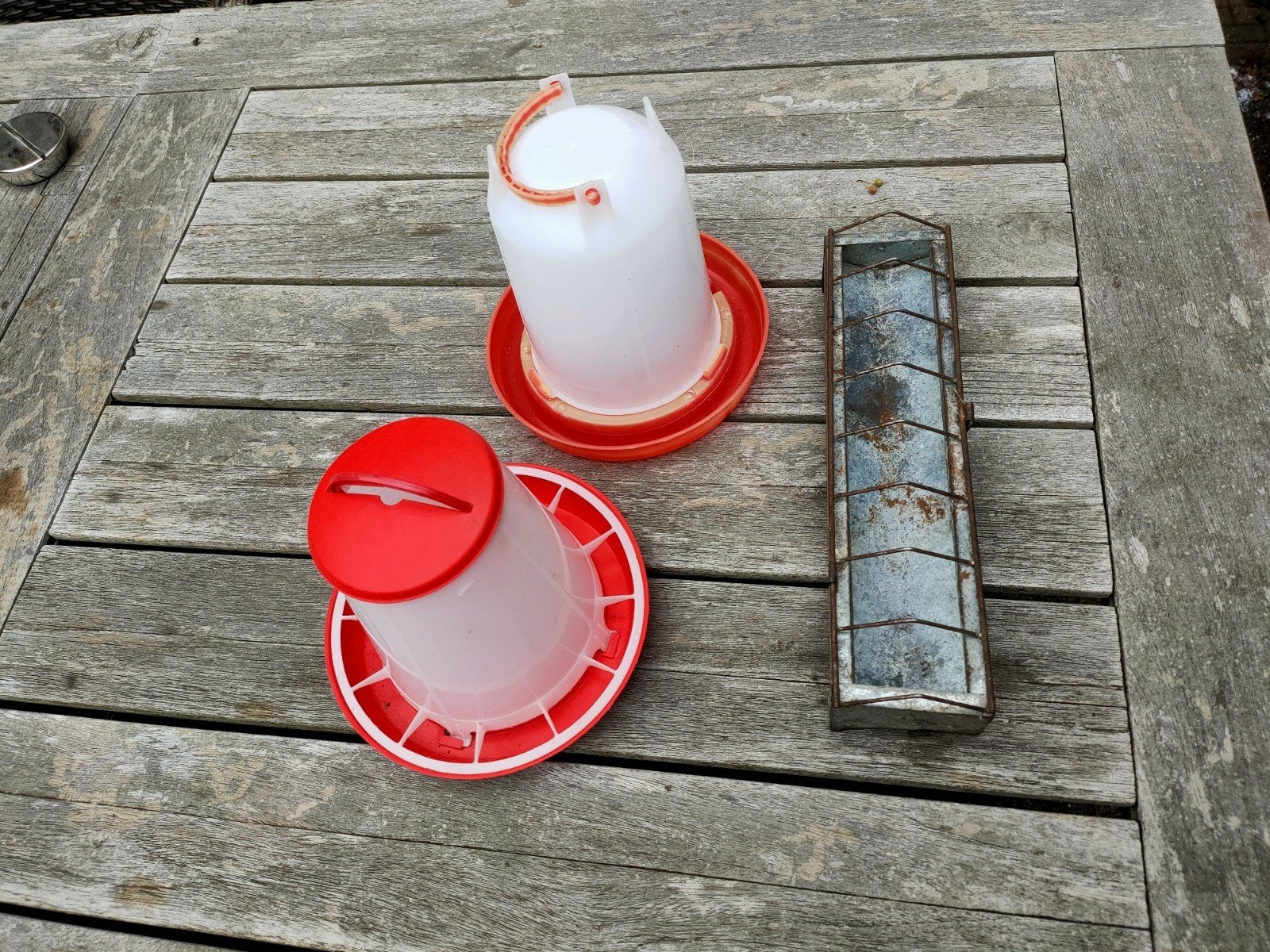 kippen drinkbak voerbak kuikenbak, Ophalen of Verzenden, Drinken en Voederen