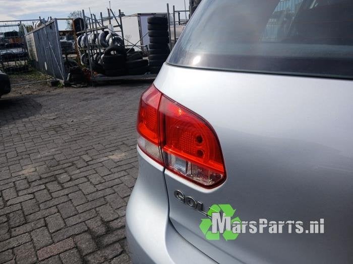 Achterlicht links van een Volkswagen Golf, Gebruikt, -, Volkswagen, -