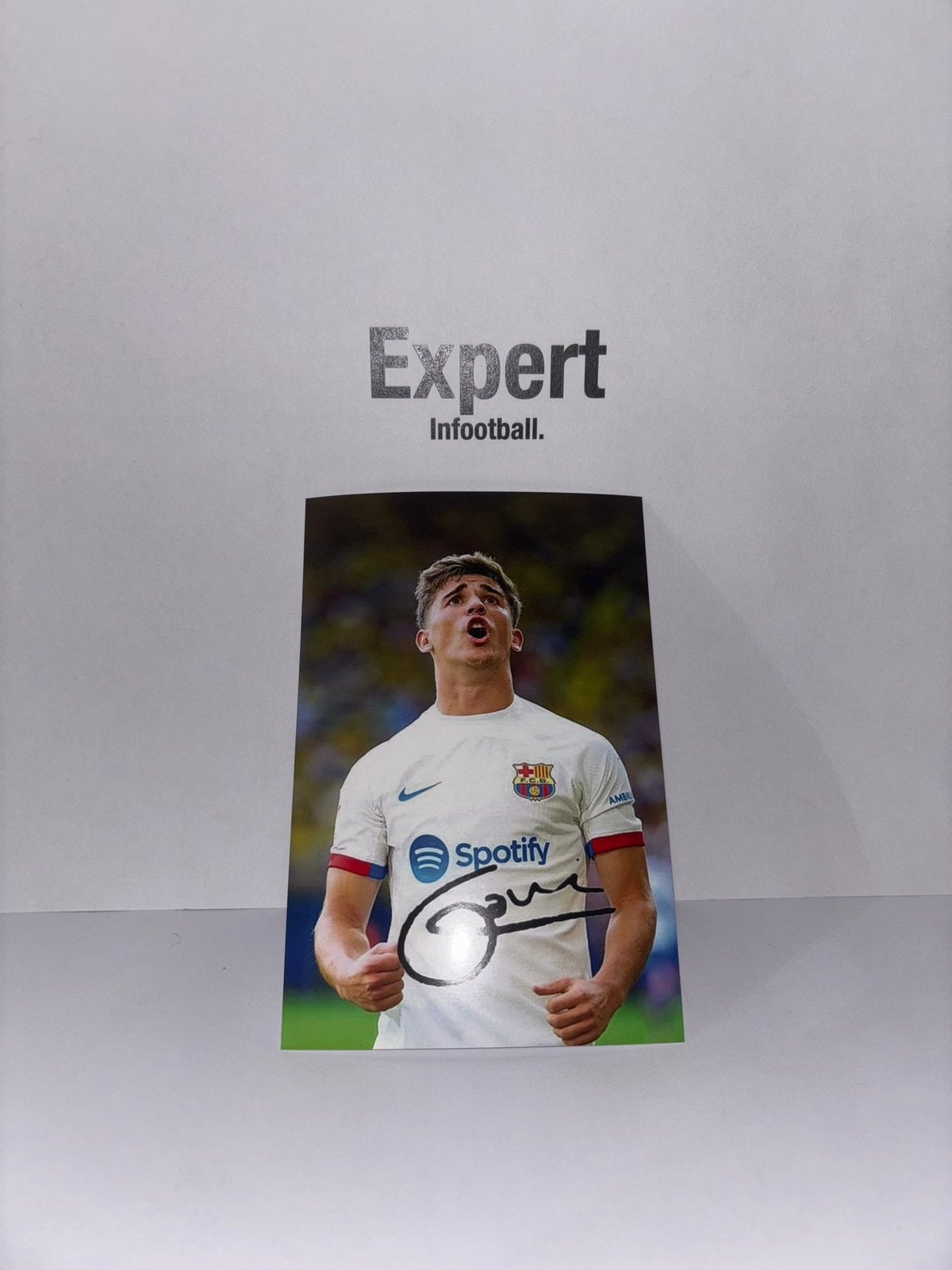 Gavi gesigneerde foto - FC Barcelona, Ophalen of Verzenden, Nieuw, Buitenlandse clubs, Spelerskaart