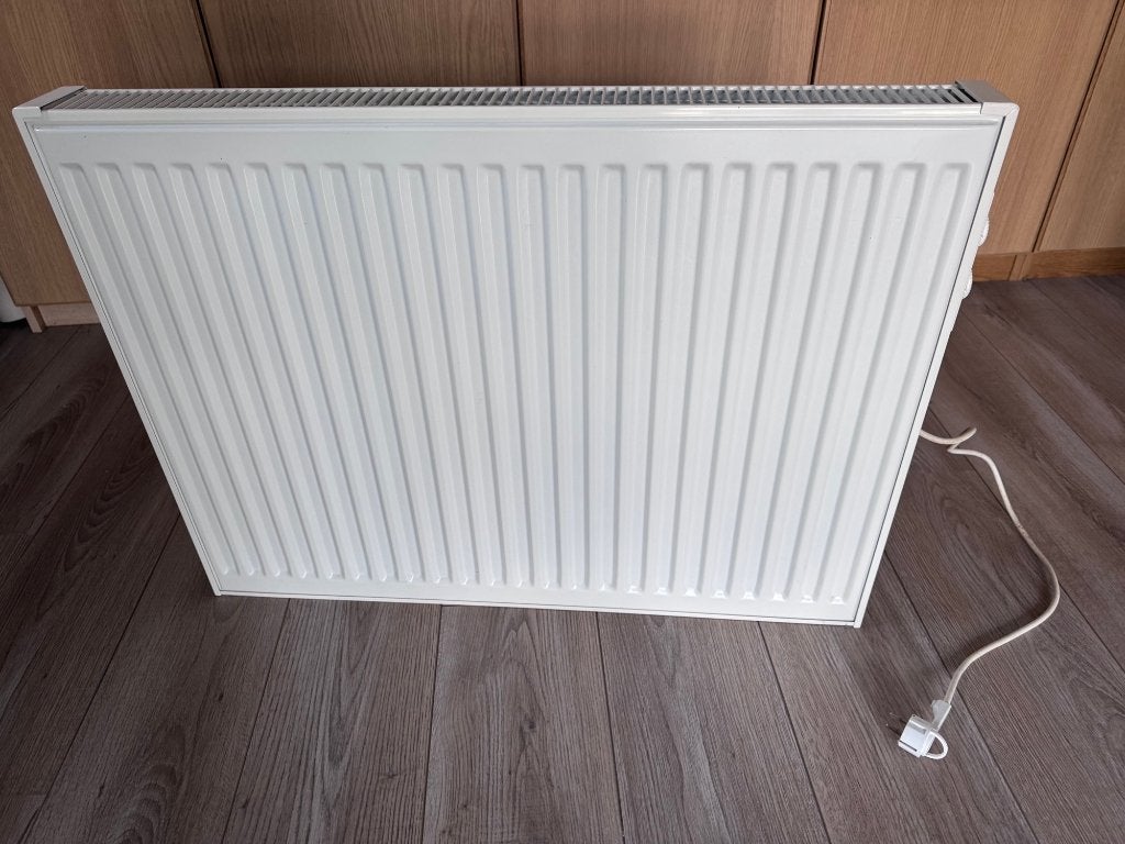 verwarming, Ophalen, 30 tot 80 cm, Radiator, Zo goed als nieuw