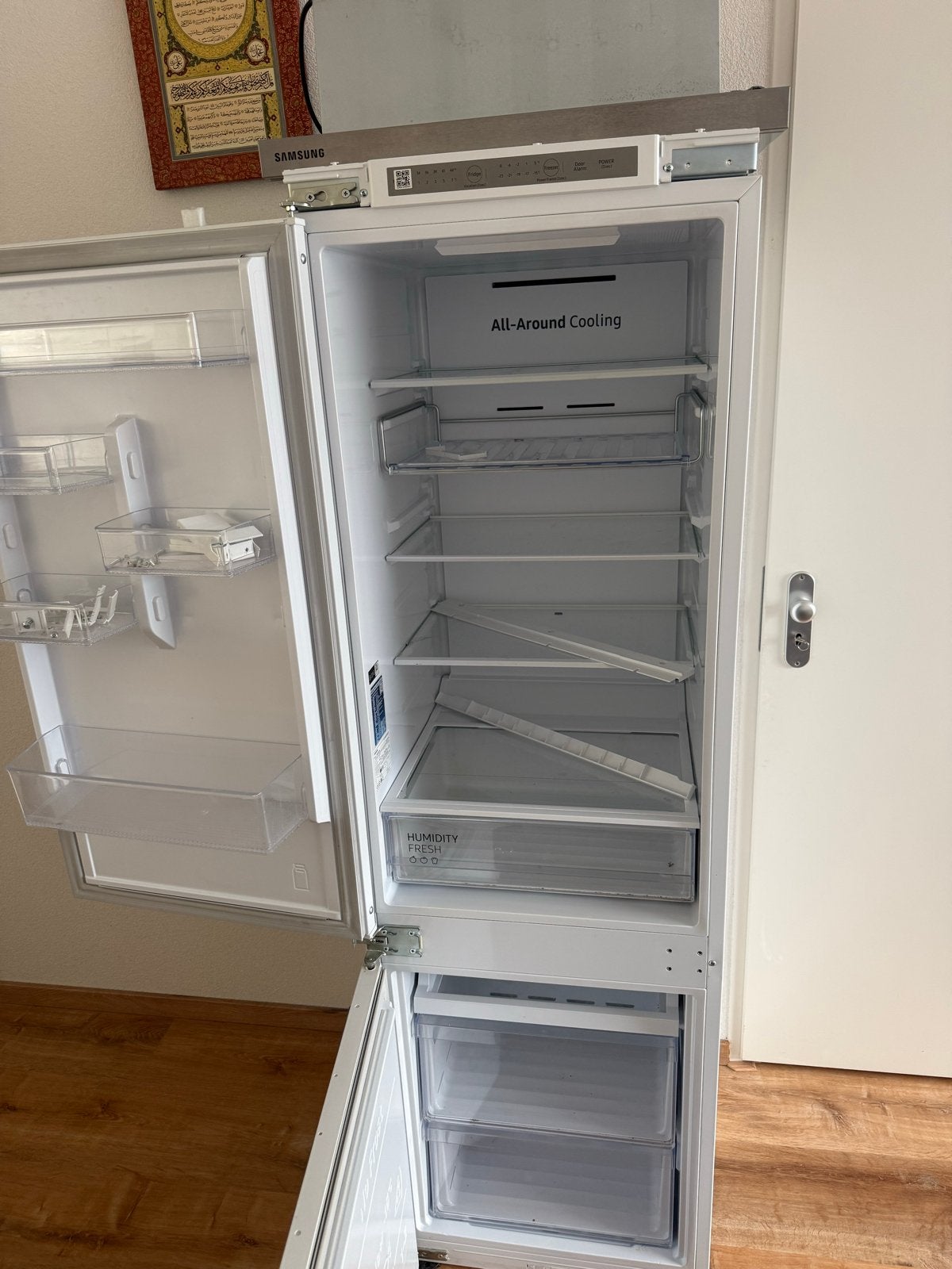 Samsung BRB26003FWW Inbouw Koel-vriescombinatie, Ophalen, 200 liter of meer, 60 cm of meer, Met aparte vriezer
