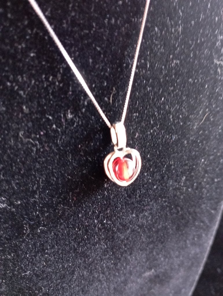 Zilveren 925 ketting, Venetiaanse schakel, harthanger rood, Sieraden, Tassen en Uiterlijk, Kettingen, Verzenden, Gebruikt, Rood