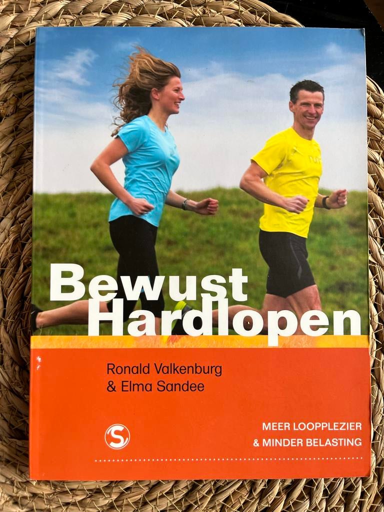 Hardloopboeken: Verder met hardlopen, Bewust hardlopen, Lich, Boeken, Sportboeken, Gelezen, Lopen en Fietsen, Ophalen