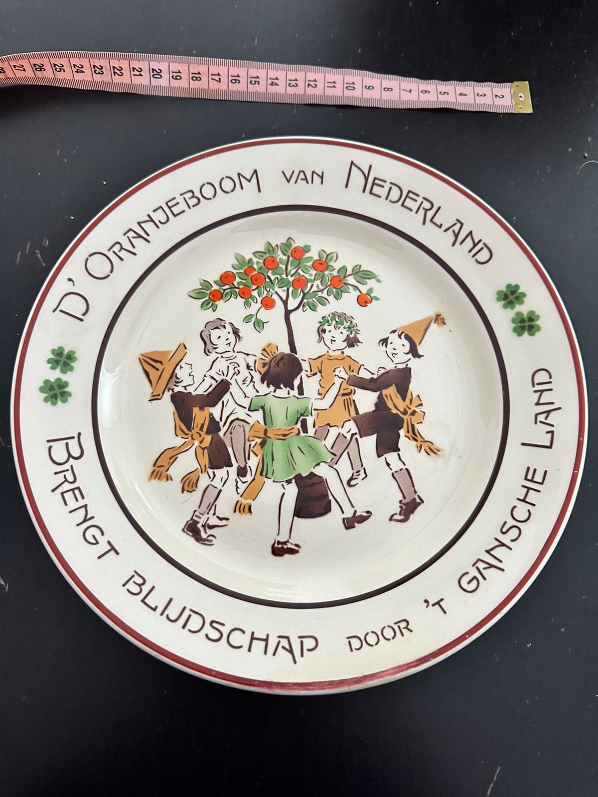 Gedenkbord Prinses Beatrix 1938 - Maastricht, Ophalen of Verzenden, Gebruikt, Nederland, Servies