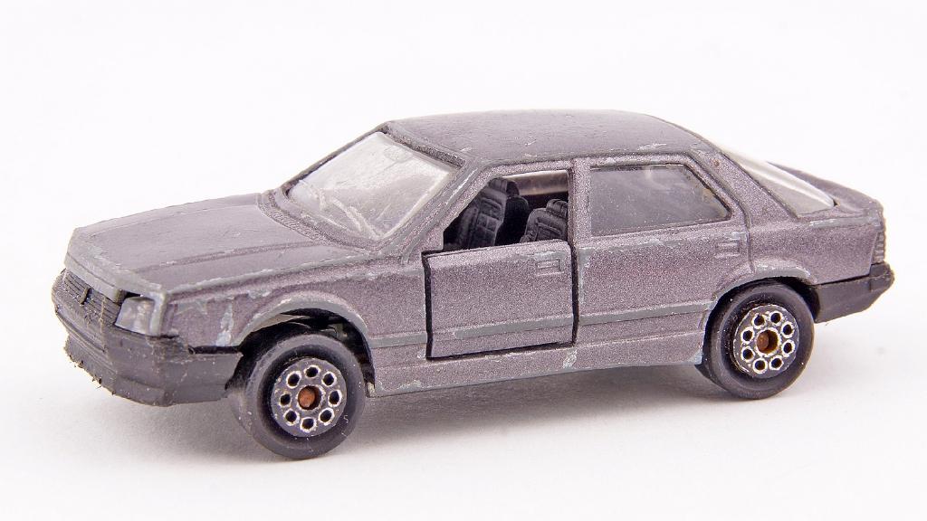 Majorette No.222 - Renault 25, Ophalen of Verzenden, Gebruikt, Auto