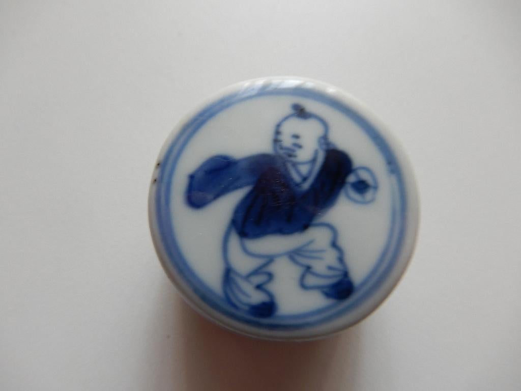 Chinees porselein: Kangxi dekseltje voor theebus enz., Antiek en Kunst, Antiek | Porselein, Verzenden