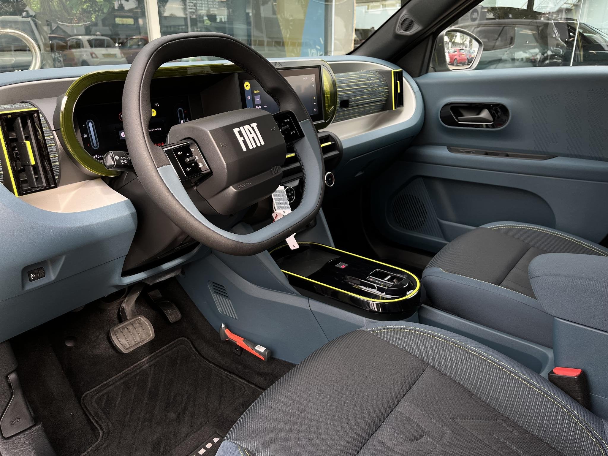 Fiat Grande Panda 1.2 Hybrid ICON | Cruise control | Apple/A, Auto's, Stof, Origineel Nederlands, Bedrijf, 3 cilinders
