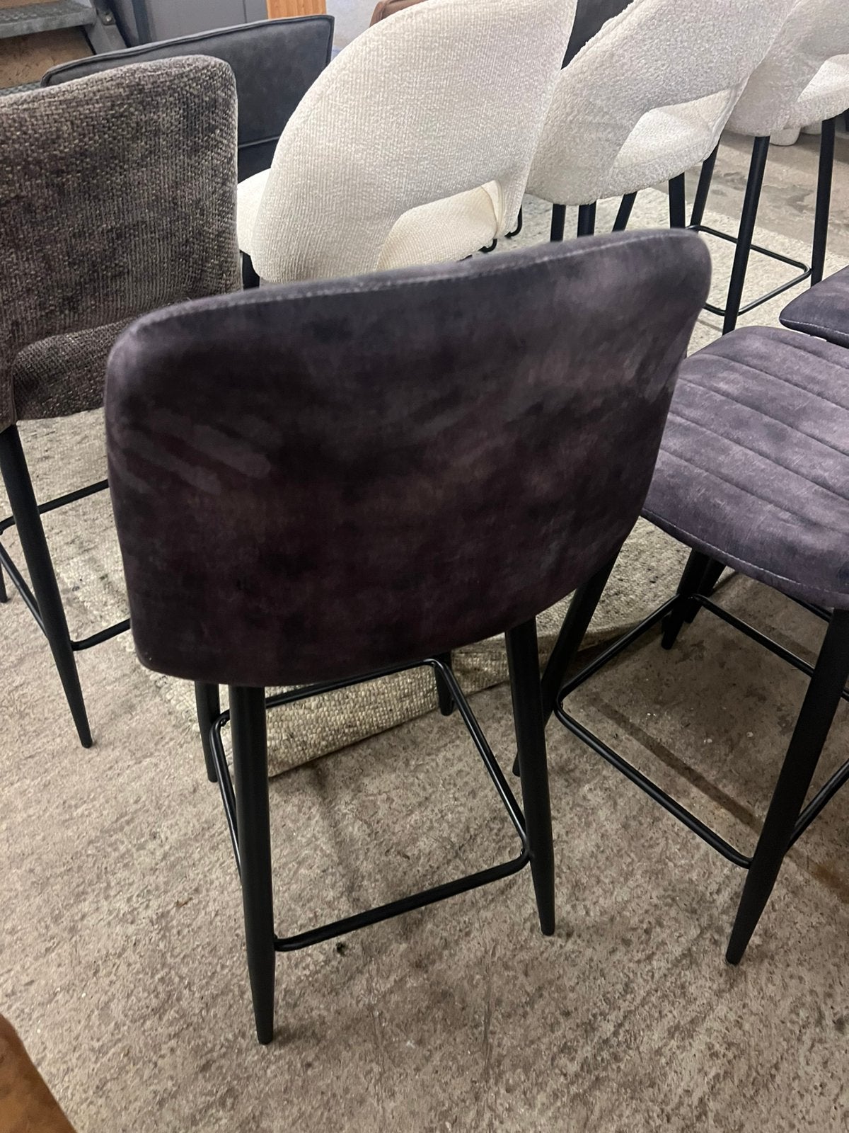 Grijze barkrukken set van 6 nieuw!, Huis en Inrichting, Ophalen, ., 60 tot 90 cm, .