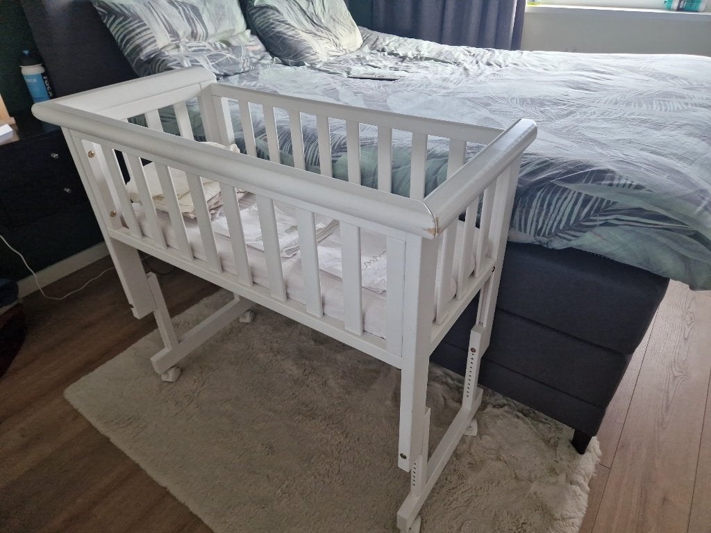 Troll cosleeper aanschuifbed wit + extra's, Ophalen, Zo goed als nieuw, Overige typen