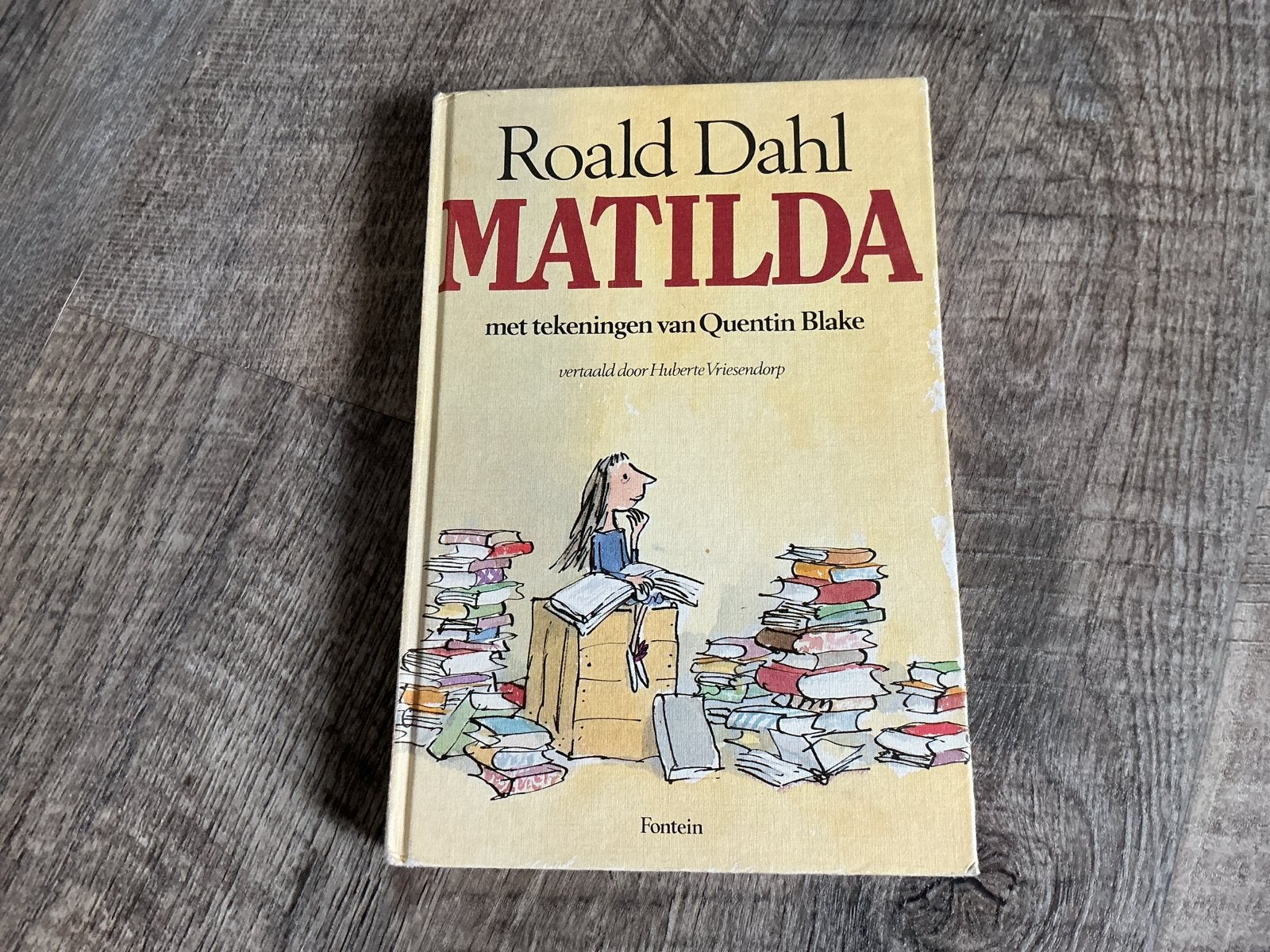 Matilda - Roald Dahl (met tekeningen van Quentin Blake), Ophalen of Verzenden, Gelezen, Fictie