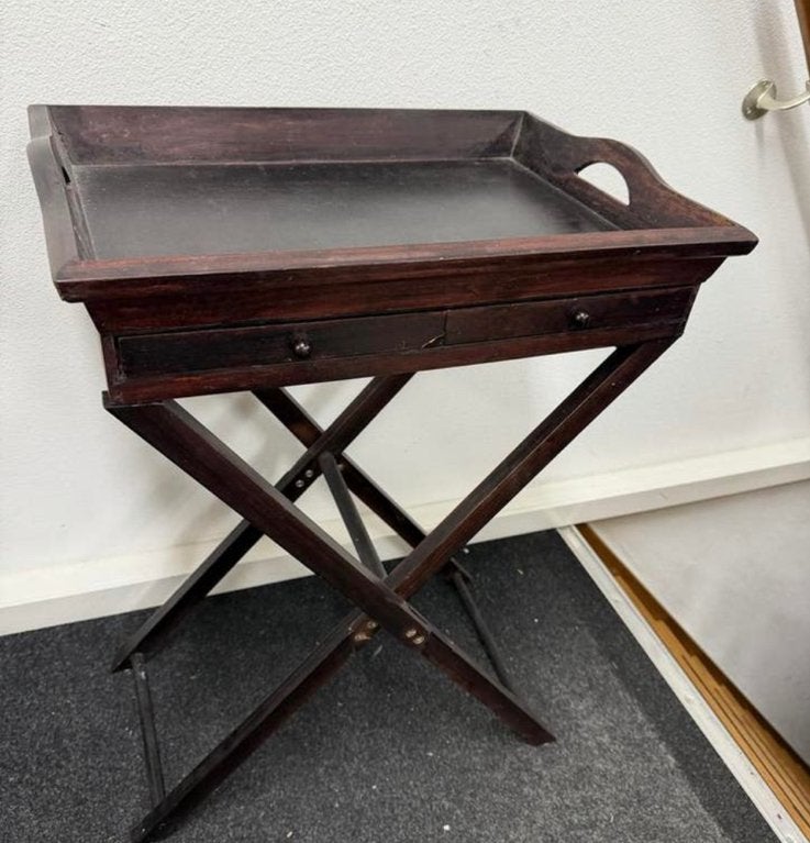 Antieke houten dienbladtafel met lades, Antiek en Kunst, Ophalen of Verzenden