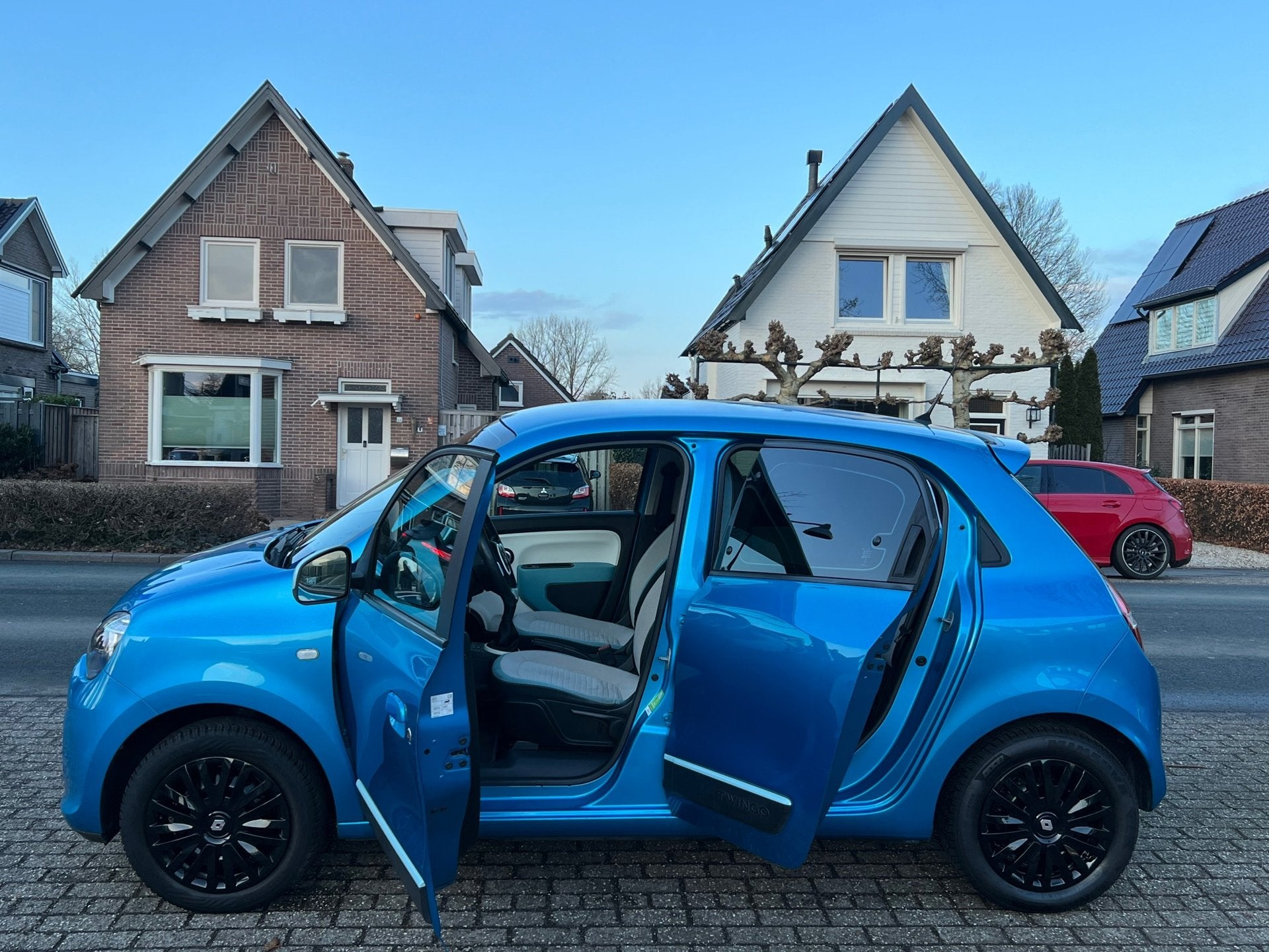 Renault Twingo 1.0 SCe Collection Dealer Auto NL-AUTO-NAP, Auto's, Renault, Gebruikt, 840 kg, Origineel Nederlands, Handgeschakeld
