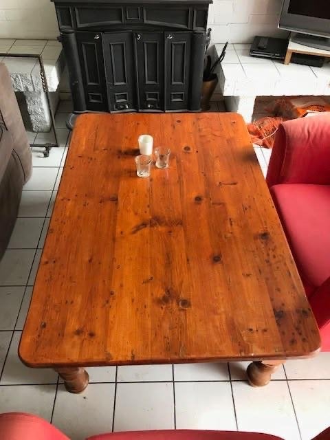 Massief houten salontafel - Robuust en sfeervol
