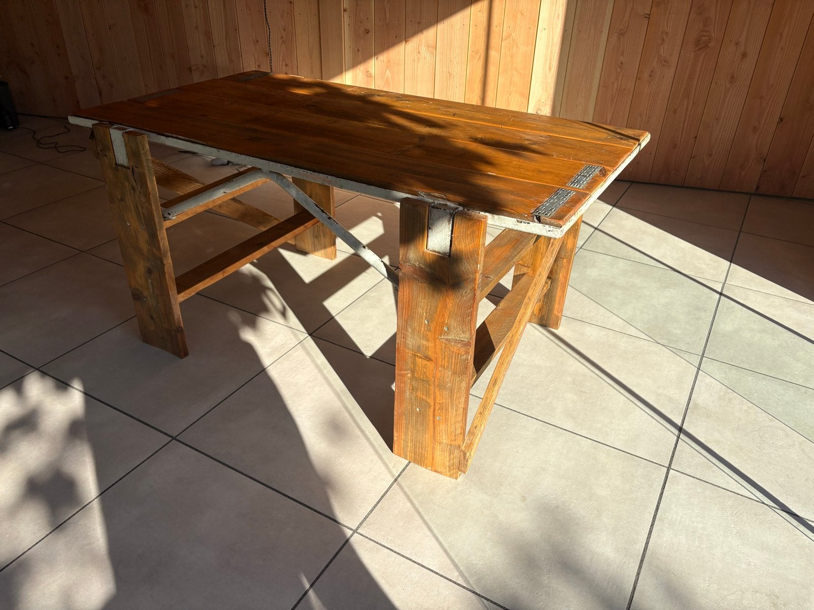 Robuuste houten tafel - bureau, Ophalen, Gebruikt