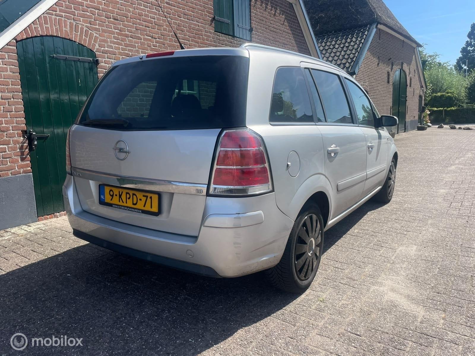 Opel Zafira 1.8 Business 7 PERS AIRCO NIEUWE APK, Stof, Gebruikt, 4 cilinders, Grijs