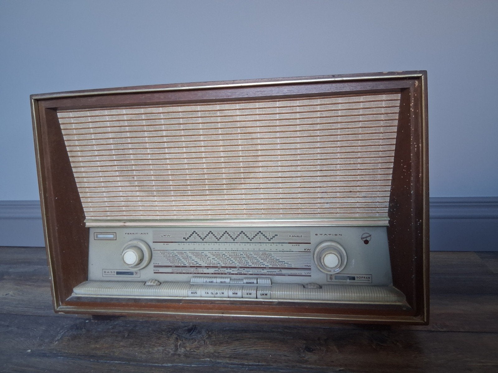 Blaupunkt Granada buizenradio, Ophalen