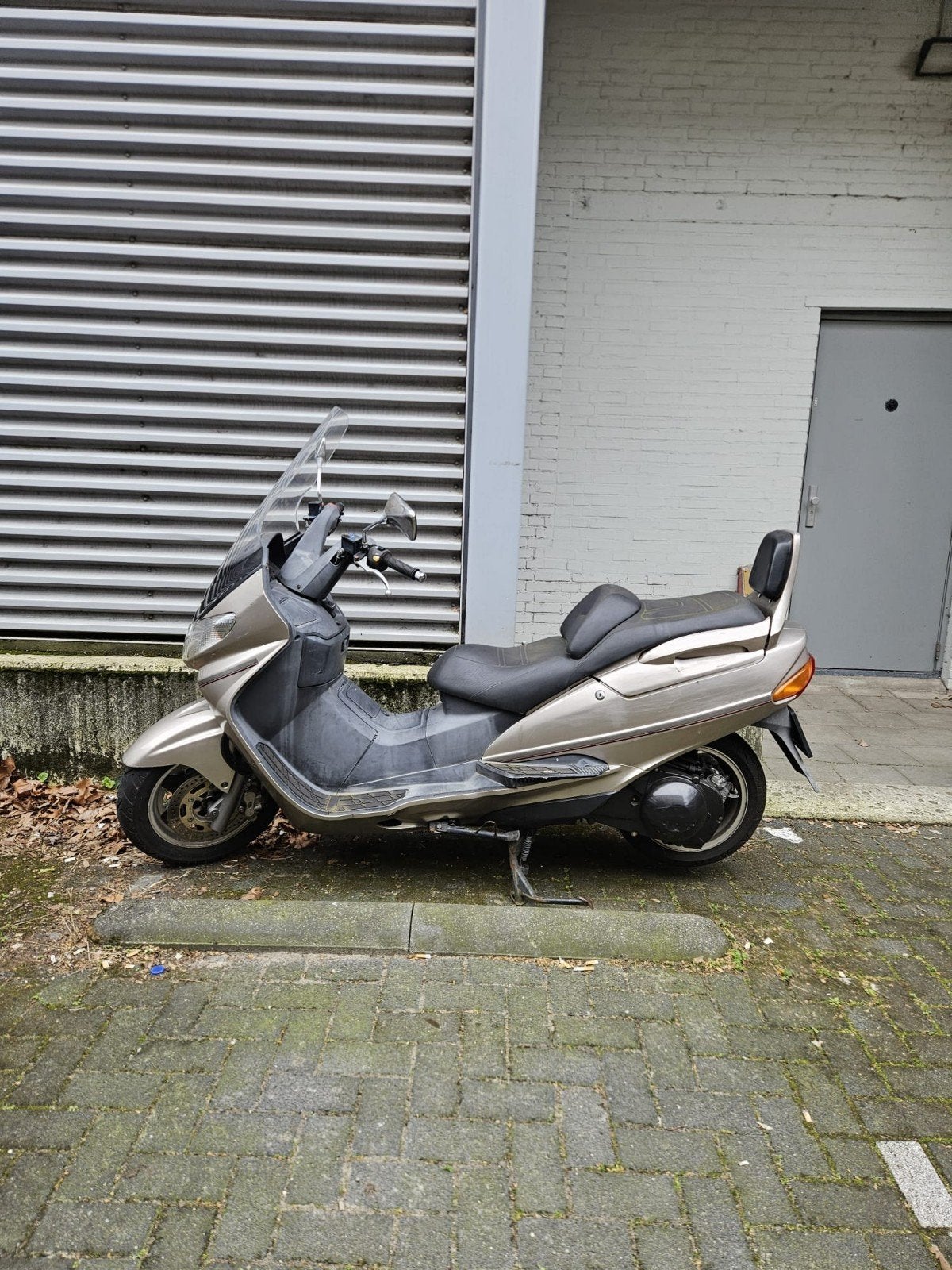 suzuki burgman 400cc uit 2000, Scooter, Particulier, Minimaal motorrijbewijs A2, Automaat