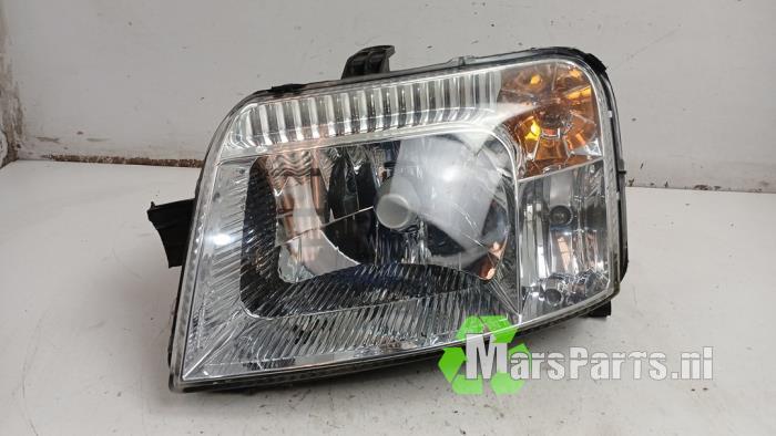 Koplamp links van een Fiat Panda