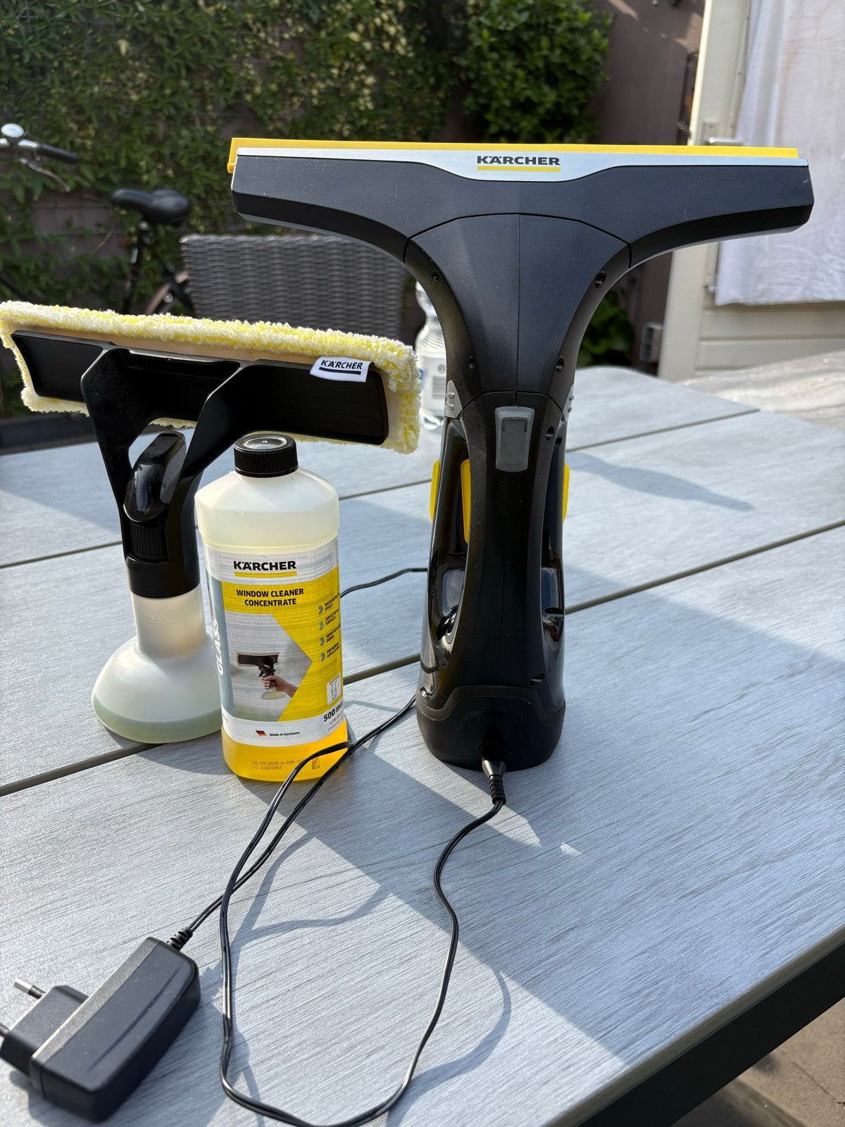 Kärcher Window Vac WV 2 (Black Edition) - Complete Set!, Doe-het-zelf en Verbouw, Reinigingsmachines, Zo goed als nieuw, Waterstofzuiger
