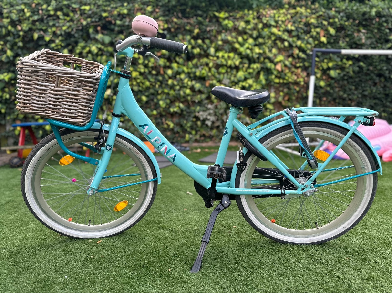 Meisjesfiets Alpina 22 inch, Fietsen en Brommers, Fietsen | Meisjes, Ophalen, Gebruikt