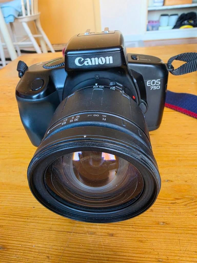 Canon EOS 750 spiegelreflexcamera met lens, Audio, Tv en Foto, Fotocamera's Analoog, Ophalen of Verzenden, Gebruikt, Spiegelreflex