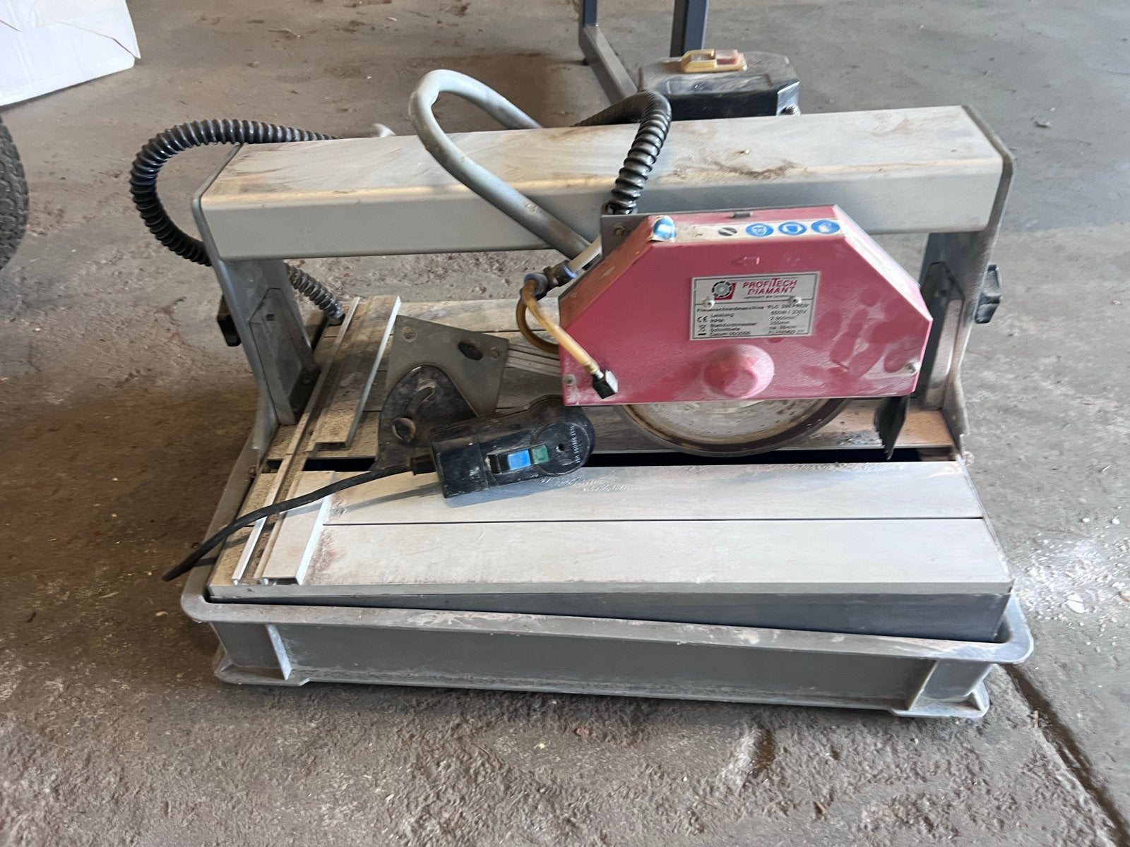 Profitech Diamant Tegelsnijmachine FLC 200 PRCD, Ophalen, Gebruikt, Overige typen, 600 tot 1200 watt