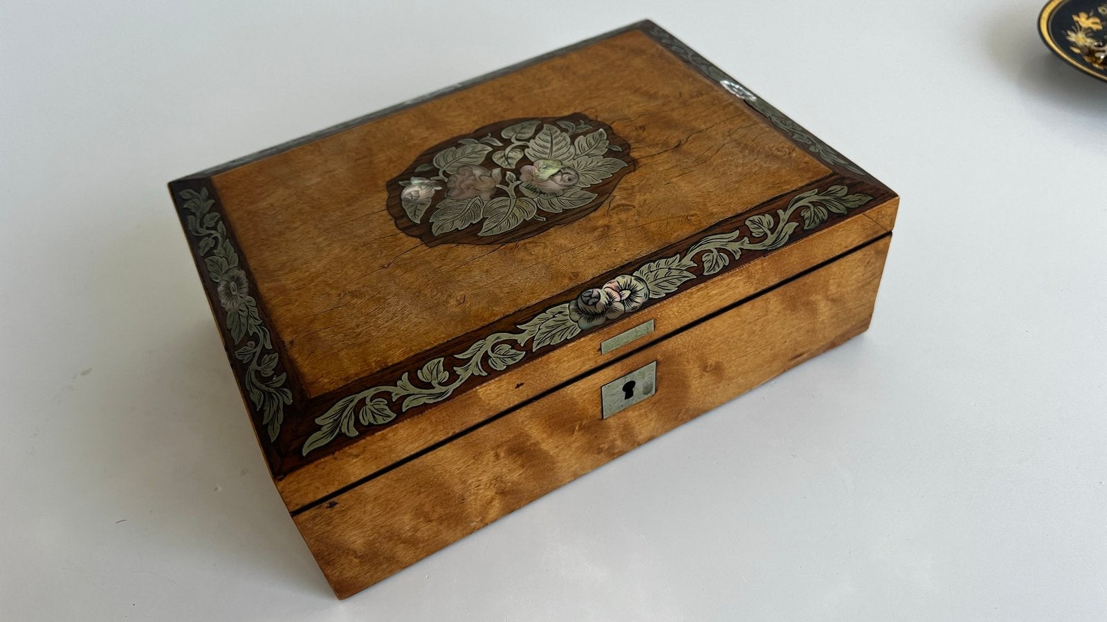 Antieke mahonie houten doos met parelmoer inlegwerk, Antiek en Kunst, Ophalen of Verzenden