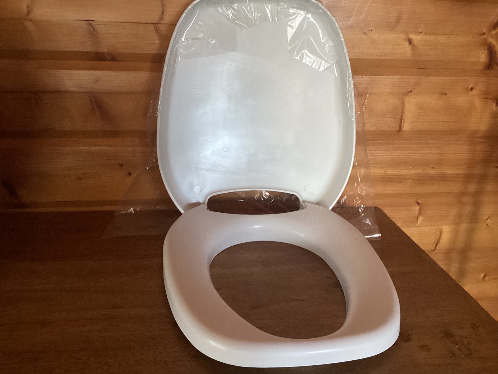 Toiletbril caravan camper Thetford nieuw., Ophalen of Verzenden, Zo goed als nieuw