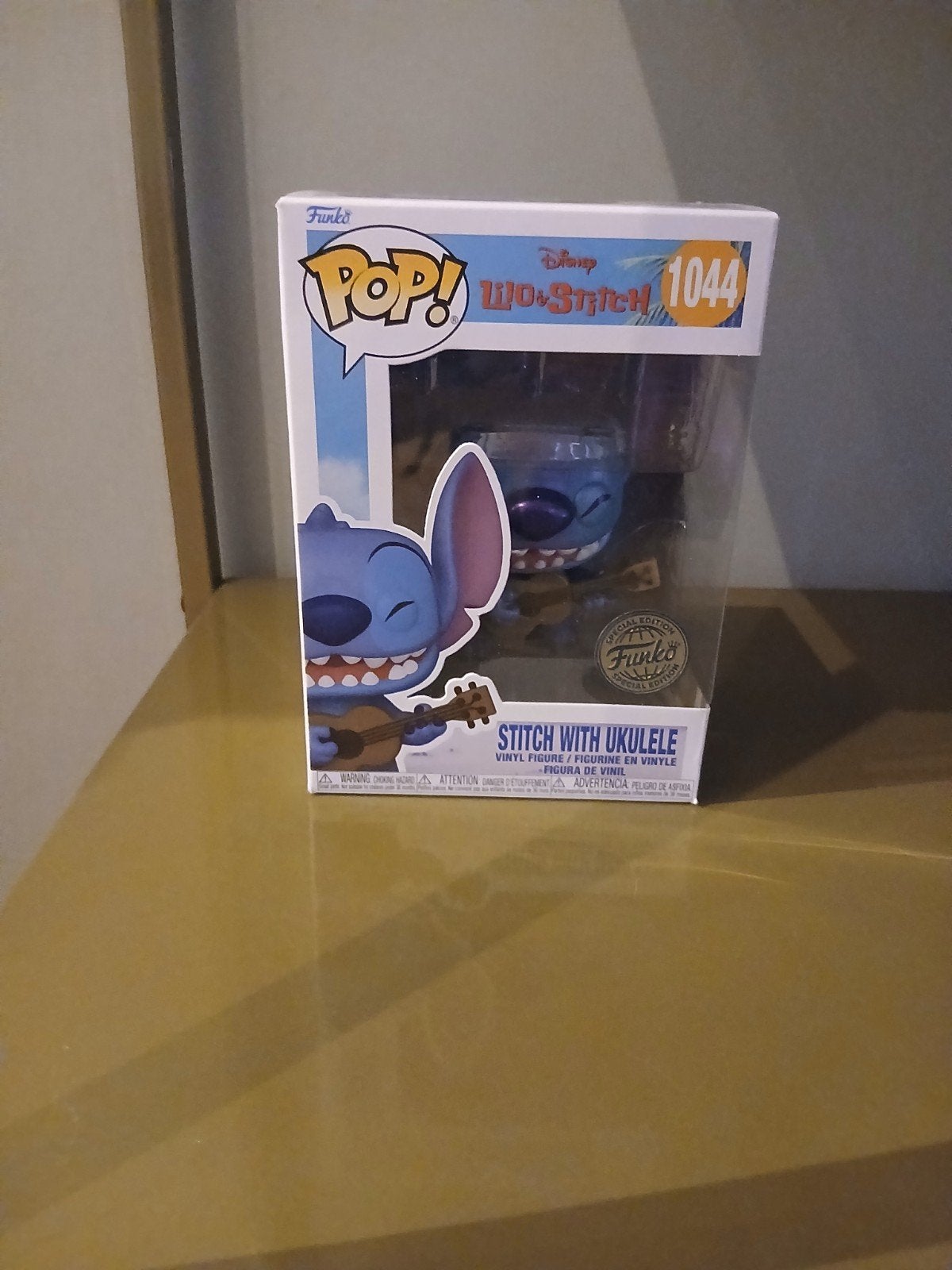 Funko Pop Stitch With Ukulele 1044 (Funko exclusive), Verzamelen, Poppetjes en Figuurtjes, Ophalen of Verzenden, Nieuw