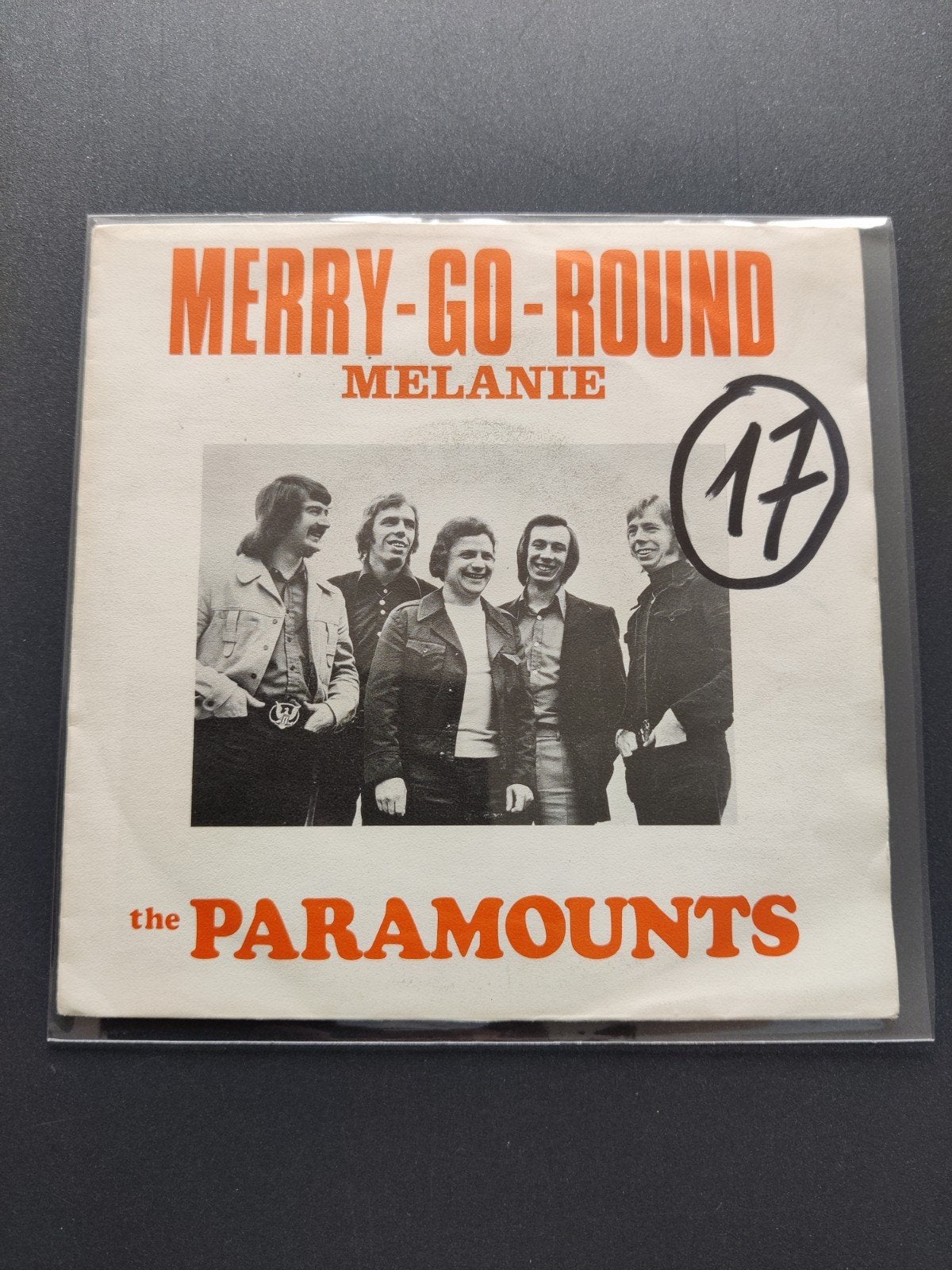 The Paramounts - Merry-Go-Round / Melanie, Ophalen of Verzenden, Zo goed als nieuw, Overige formaten, Levenslied of Smartlap