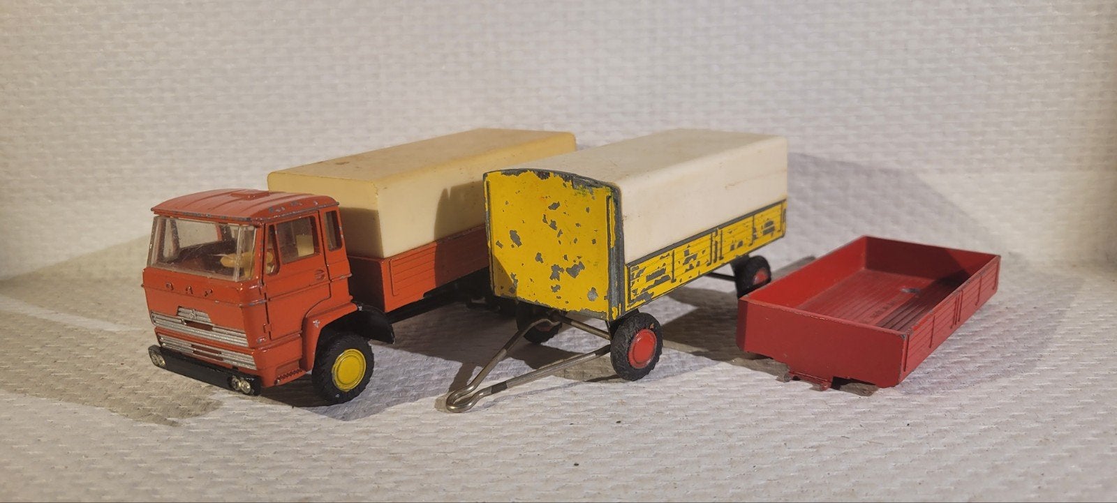 Lion Car DAF truck, Lion aanhanger en losse bak, Ophalen of Verzenden, Gebruikt, Bus of Vrachtwagen, Lion Toys