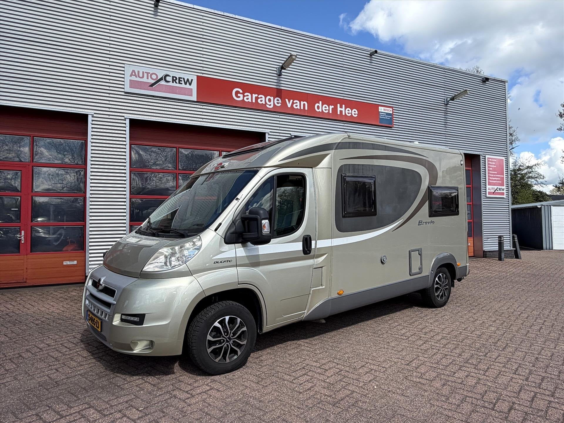 Buerstner Bt 605 Brevio 2.3D 96KW, Caravans en Kamperen, Campers, Bürstner, 5 tot 6 meter, 5 tot 6 meter, Handgeschakeld